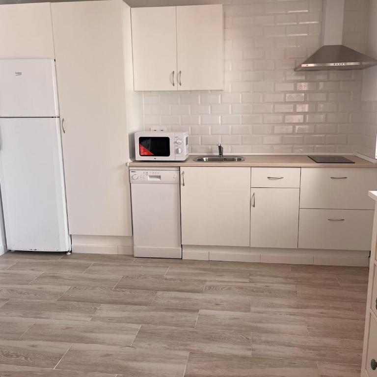 CASA DIPUTACION - Apartamento de 1 dormitorio - 2