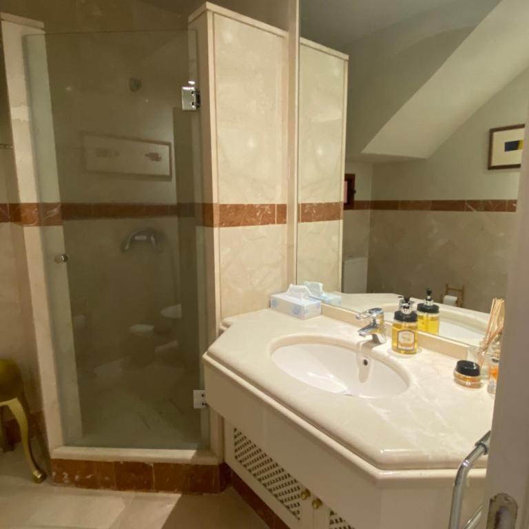 Havsutsikt - penthouse 200 m från stranden - Elviria - Apartamento de 2 dormitorios con terraza y vistas al mar - 12