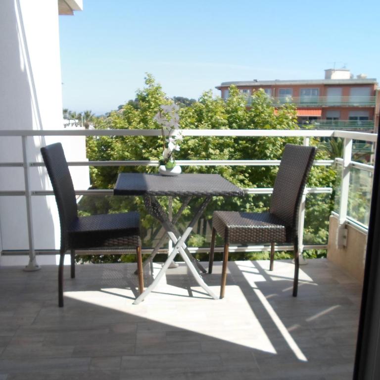 Appart T3 a 50 m de la plage - Apartment mit 2 Schlafzimmern - 22