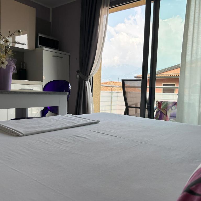Gardesana Active Apartments - Monolocale Deluxe con Balcone e Vista Lago e Montagna - 19