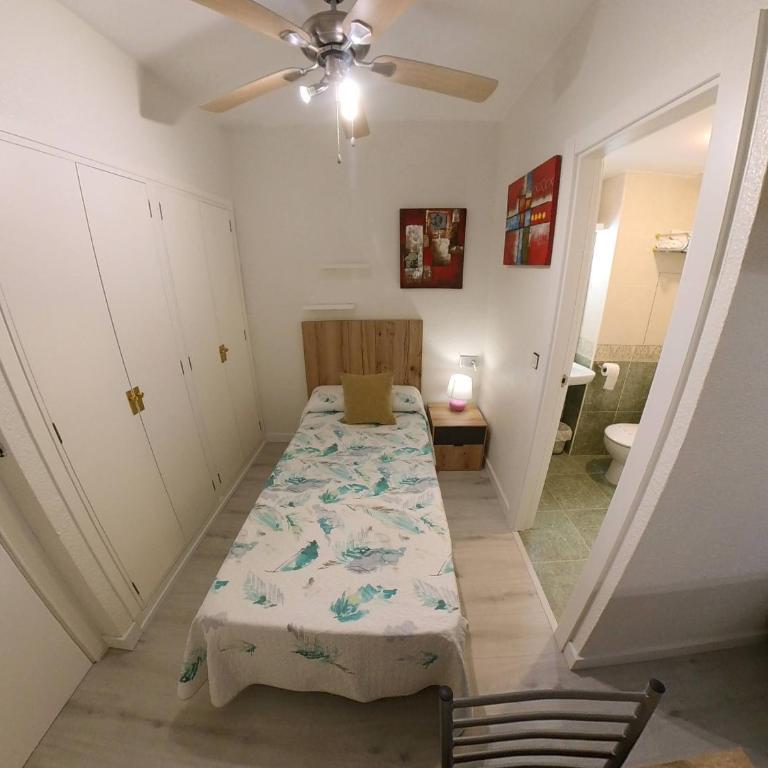 Hostal Meson Del Barro - Alojamientos Pamplona - Habitación Individual - 2