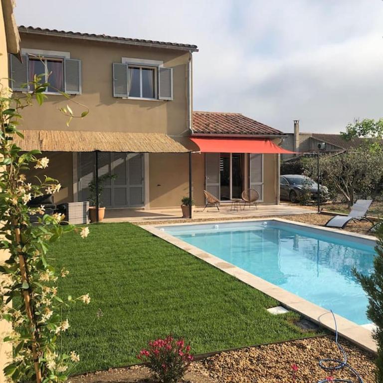 Superbe villa neuve à 5 mn du centre - Villa - 4