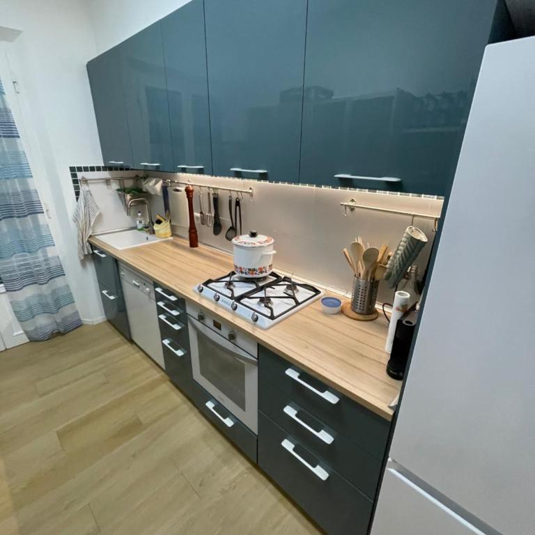 BauHaus - Sleepwithme - Free Parking - Free Braeakfast - Very Friendly Staff - Appartamento con 2 Camere da Letto - 36