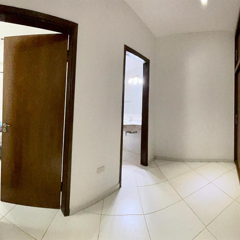 Duplex Ycua San Carlos, Luque - a 10 minutos de Aeropuerto - Casa de 3 dormitorios - 4