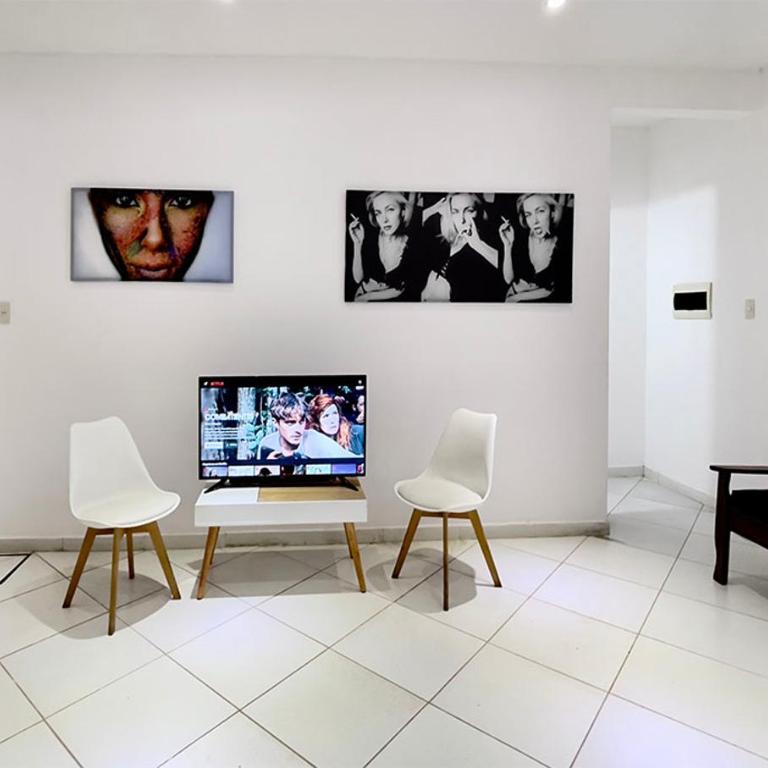 Duplex Ycua San Carlos, Luque - a 10 minutos de Aeropuerto - Casa de 3 dormitorios - 5