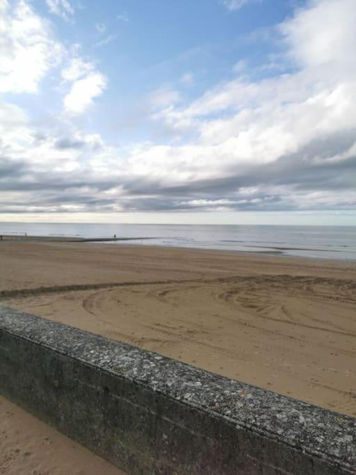 Cabourg cosy, appartement refait à neuf, 5 min à pied de la mer - Apartment mit 1 Schlafzimmer - 11