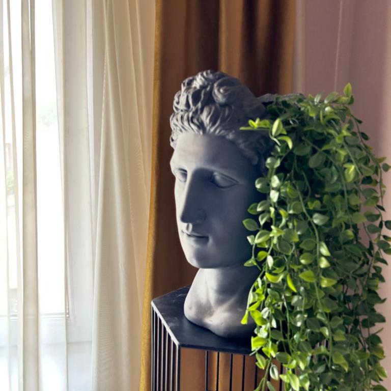 IMPERATOR - One-Bedroom Apartment - 8