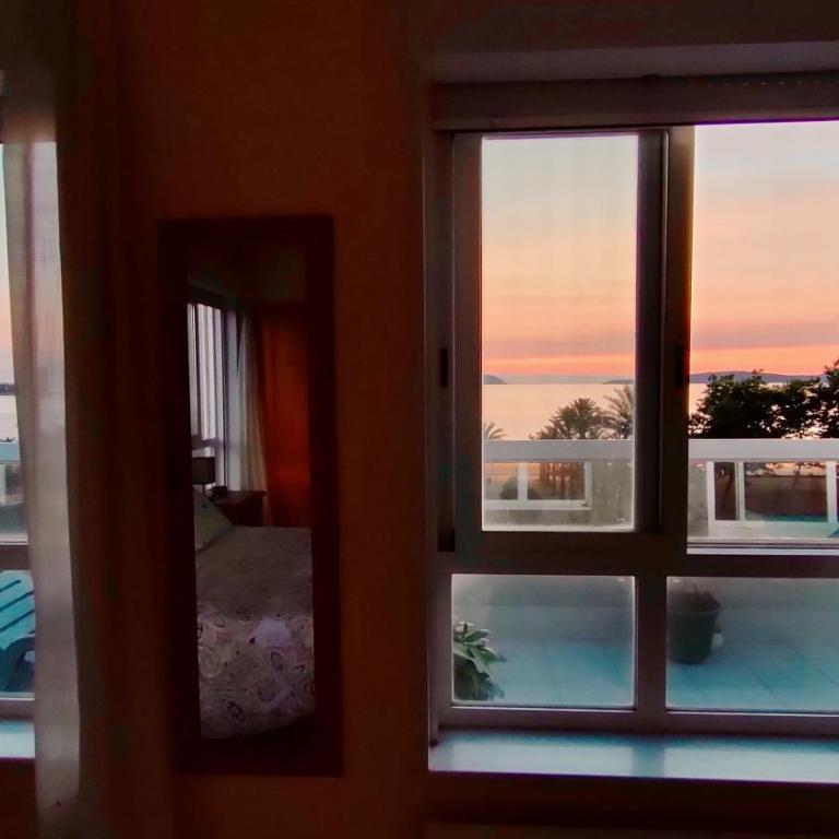 Samil Apartment, primera línea de playa con Wifi y Garaje - Apartamento Deluxe - 4
