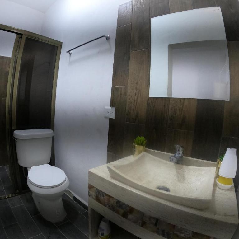 M&F Hotel - Habitación Doble Económica - 3