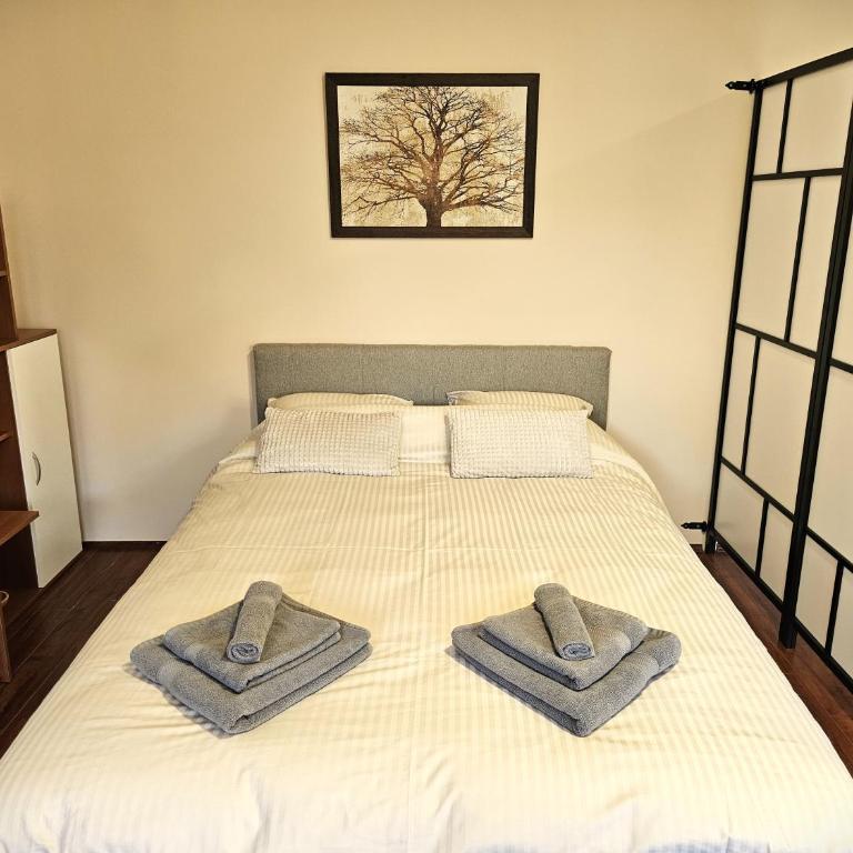 Apartmani TRIO - Standard Quadruple Room - 8