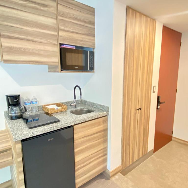 Second Home Darwin - Habitación con cama grande - 7