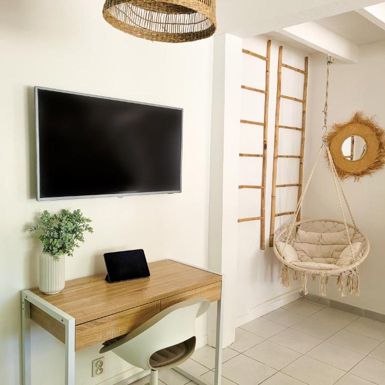 Studio double climatisé avec terrasse - Proche Tram & Centre - Apartment mit 1 Schlafzimmer - 5