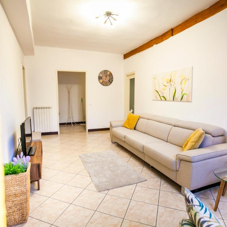 Lakeside - Two-Bedroom Apartment - 29