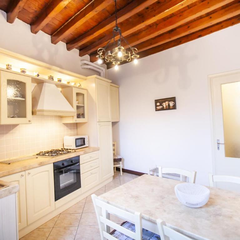 Lakeside - Two-Bedroom Apartment - 39
