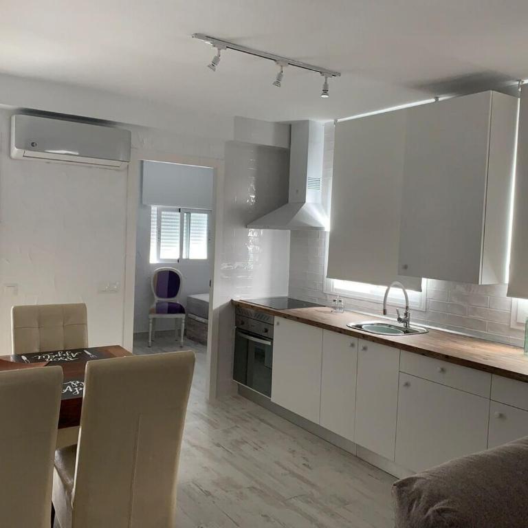 Villajoyosa Sweet - Two-Bedroom Apartment - 21