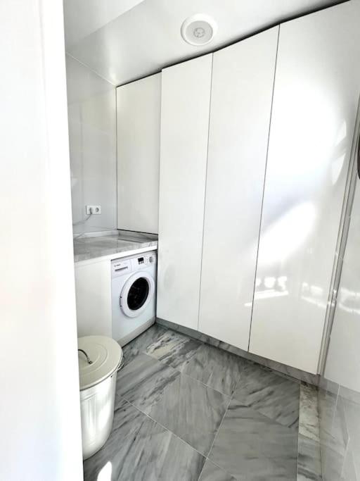 Ático céntrico con terraza privada y plaza de garaje - Apartamento de 2 dormitorios - 13