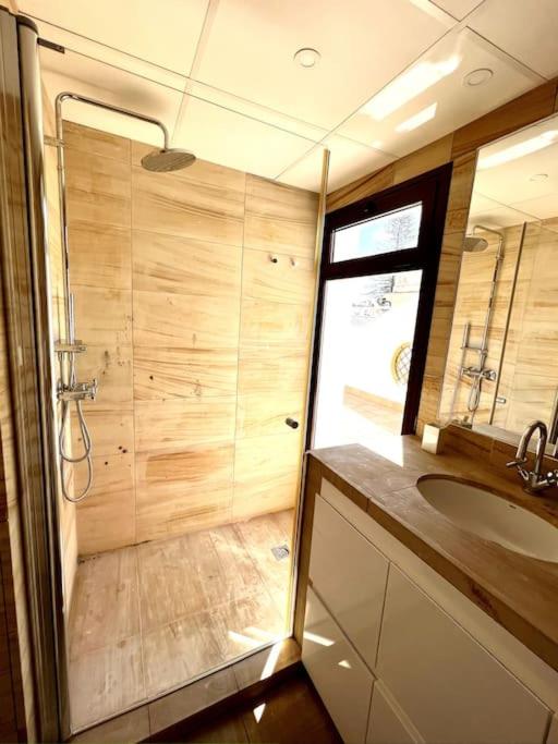 Ático céntrico con terraza privada y plaza de garaje - Apartamento de 2 dormitorios - 16