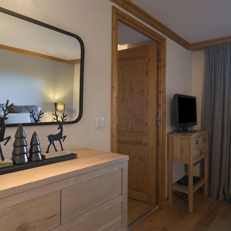 Sublime appartement 58m² Courchevel 1850 - 4/5 pers - Proche pistes, déco soignée, wifi, skis - FR-1-631-87 - Apartment - 6
