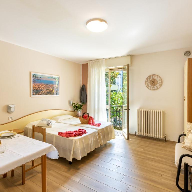 Appartamenti MOTIV Riccione - Two-Bedroom Apartment - 9