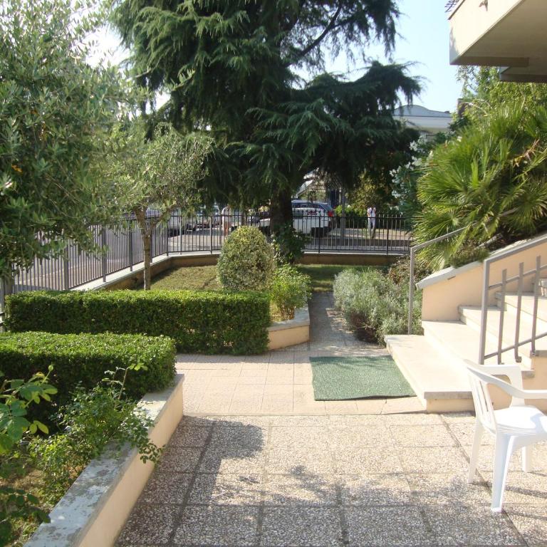 Appartamenti MOTIV Riccione - Two-Bedroom Apartment - 1