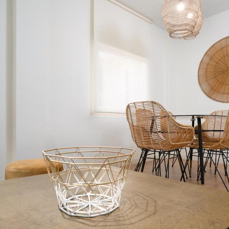 SUNN Apartments Amador de los Ríos, by Homing U - Two Bedroom Apartment two bathrooms with terrace - 14
