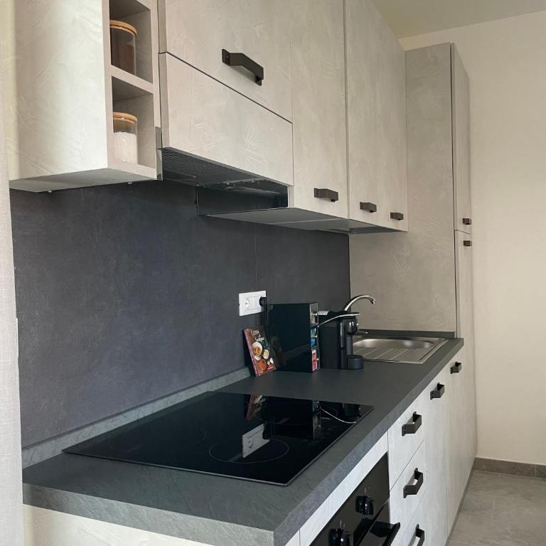 Olbios Apartment - Appartamento con 2 Camere da Letto - 56