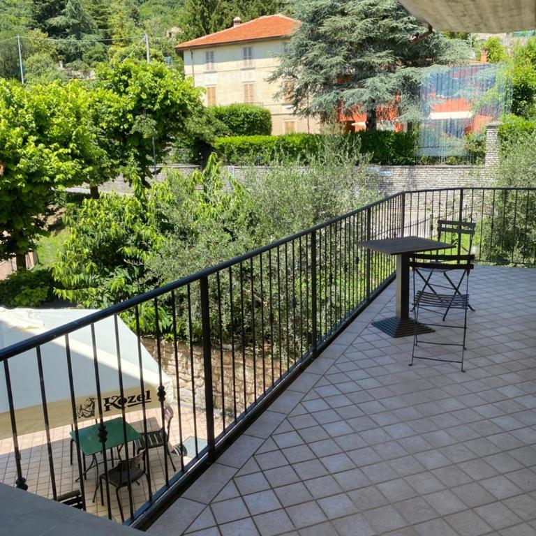 Ca' ai Tigli - Camera Doppia con Letti Singoli con Terrazza - 12