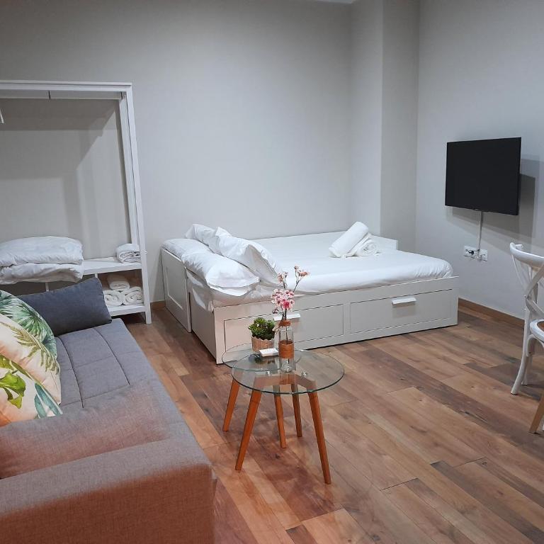Apartamentos Alhambra Granada 3000 - Studio - 14