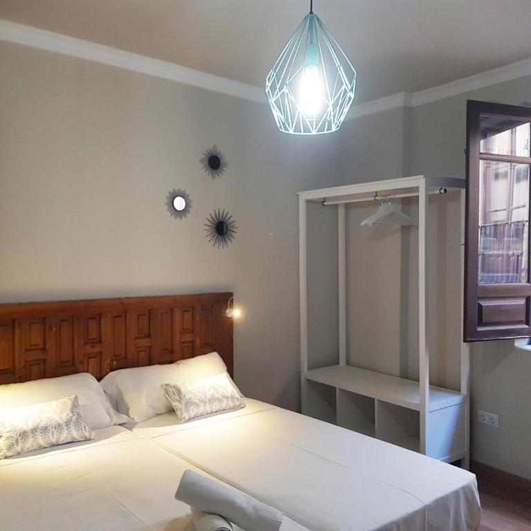 Apartamentos Alhambra Granada 3000 - One-Bedroom Apartment - 5