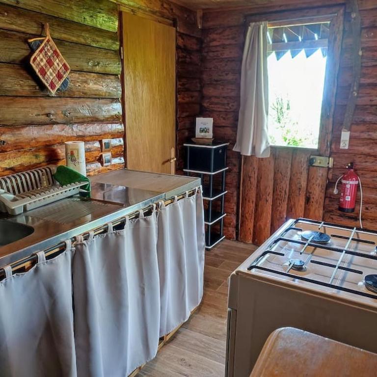 Petit mazot à la montagne pour 2 personnes - Maison 1 Chambre - 22