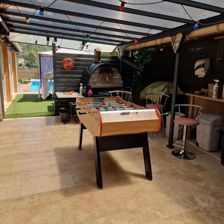 Chalet de 25 m2 avec jardin, piscine et spa uniquement accessible en juin sept - Chalet 1 Chambre - 14