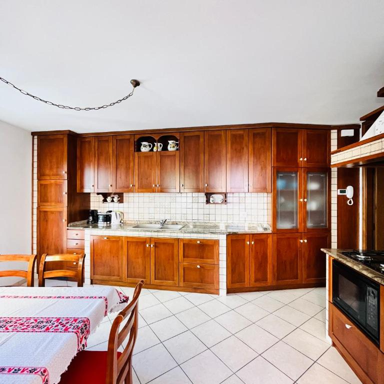 Casa Margheritina - Camera Economy Matrimoniale/Doppia con Letti Singoli - 1