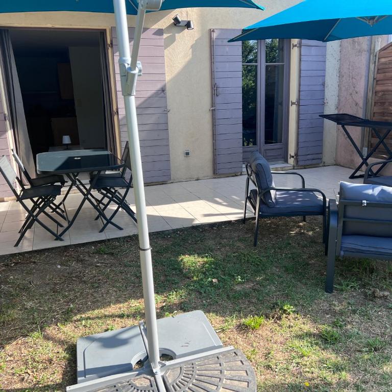 Appartement T2 avec jardin privé, piscine et barbecue - Appartement 1 Chambre - 16