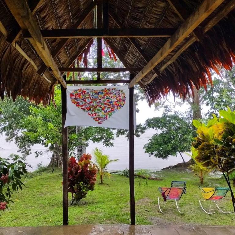 Amazon Lodge and Expeditions - Bungalow - Frente al agua - 13