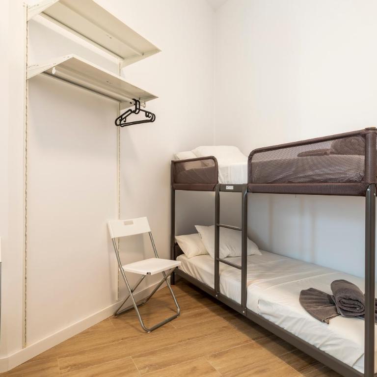 10 pax, AC, Wifi gratis, Ciudad Artes y Ciencias - Two-Bedroom Apartment - 13