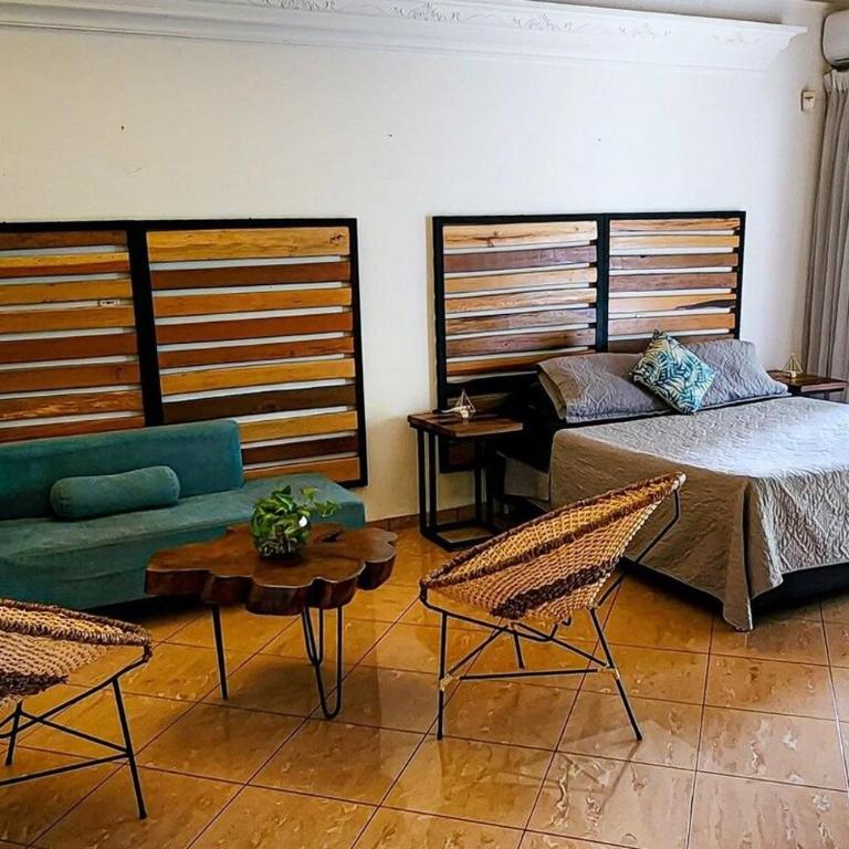 Luxury Villa In Provenza - Eight-Bedroom House - 30