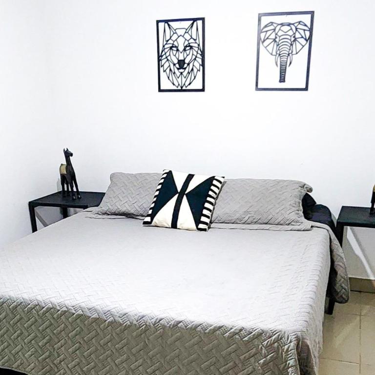 Luxury Villa In Provenza - Eight-Bedroom House - 27