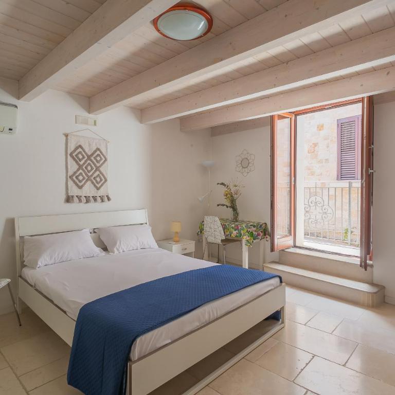 Palazzo San Rocco Rooms by Wonderful Italy - Queen Room with Balcony - 1
