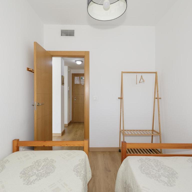 Apartamento Fénix - Two-Bedroom Apartment - 4