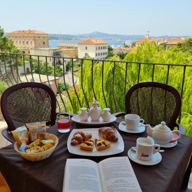 Hotel Delle Isole - Camera Matrimoniale Superior con Vista Mare e Balcone - 1