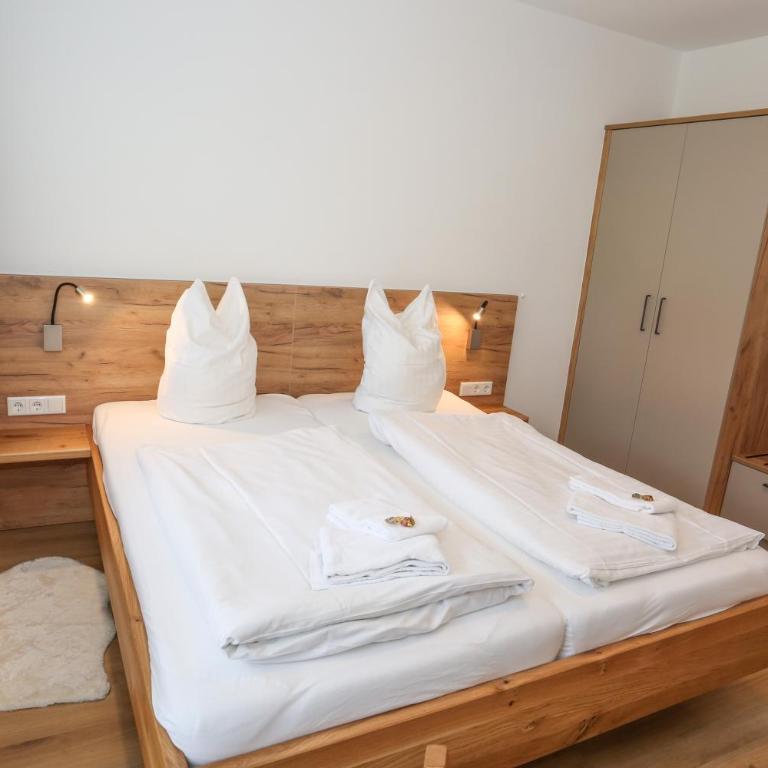 Gasthof Leitner - Der Wirt an der Klamm - Doppelzimmer mit Balkon - 24