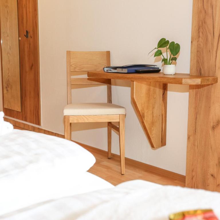 Gasthof Leitner - Der Wirt an der Klamm - Doppelzimmer mit Balkon - 20