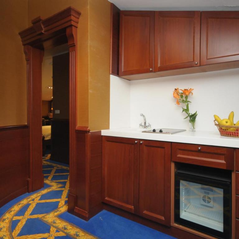 Luxury Sea Residence by Kristina - Deluxe Double Room with Bath - 1