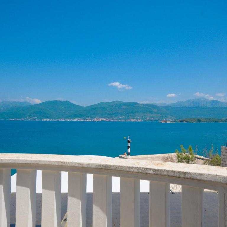 Luxury Sea Residence by Kristina - Standard Double Room with Sea View - 1
