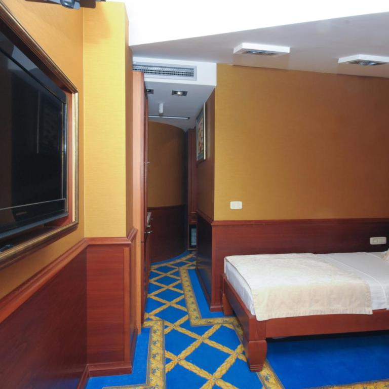 Luxury Sea Residence by Kristina - Standard Double Room with Sea View - 23