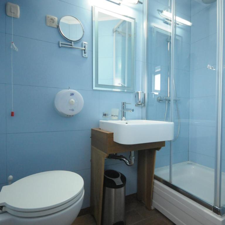 Luxury Sea Residence by Kristina - Standard Double Room with Sea View - 3