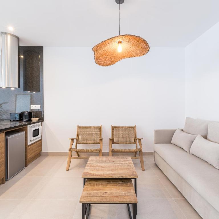 Bossa Bay Suites with Private Pool - MC Apartments Ibiza - Suite con piscina privada - 76