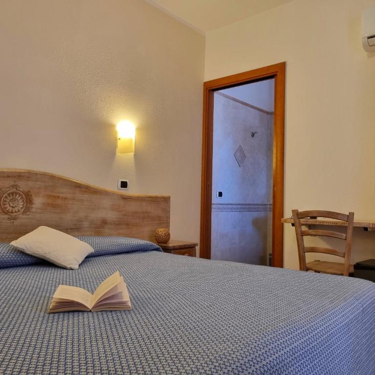 Hotel Delle Isole - Camera Matrimoniale con Balcone - 6