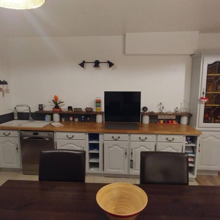 Les Petits Conforts - Two-Bedroom Apartment - 19