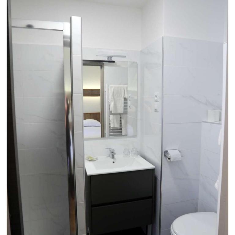 Hôtel Belleville - Chambre Double Standard - 1